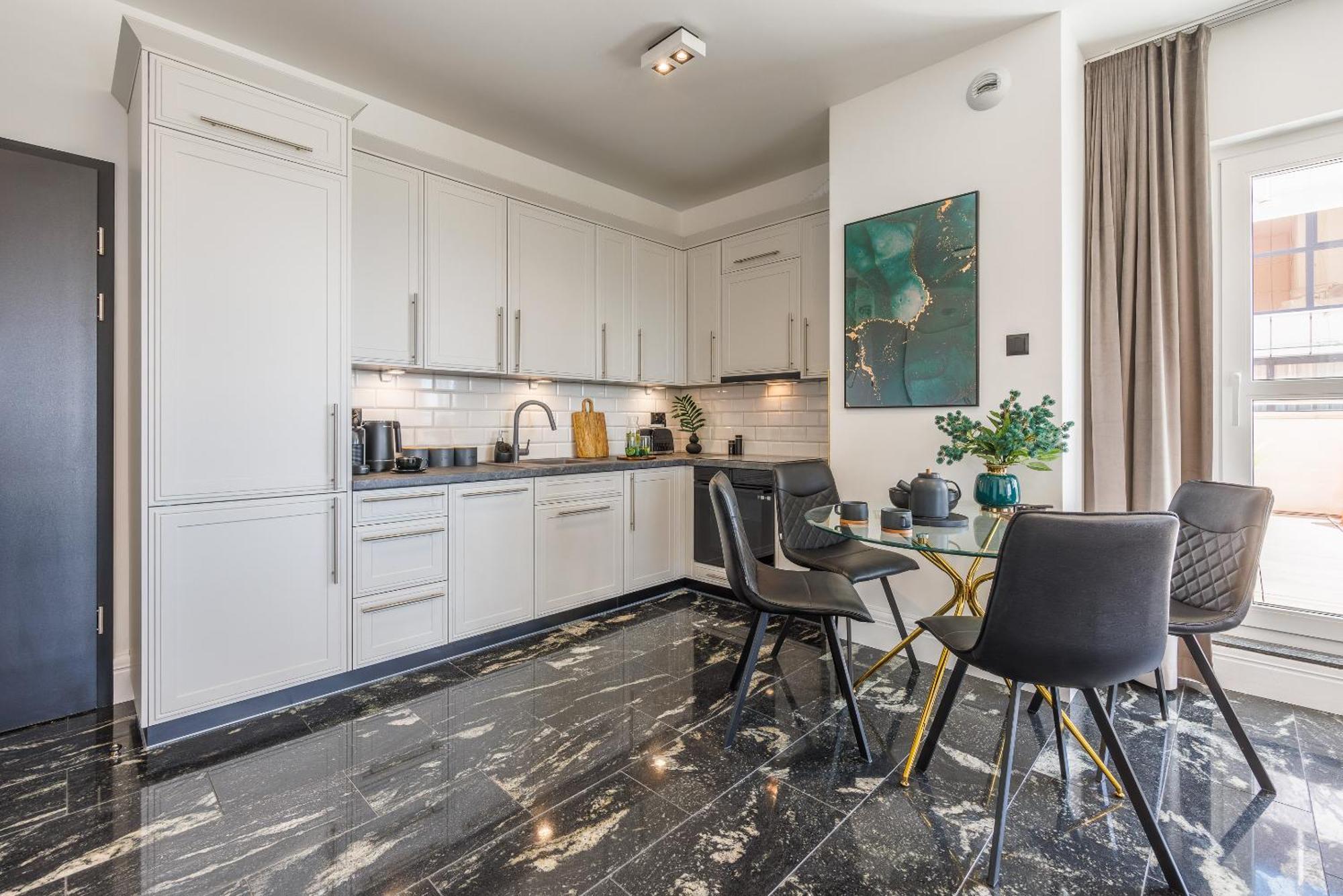 Emihouse Riverside Premium Apartments & Free Parking Ряшів Екстер'єр фото